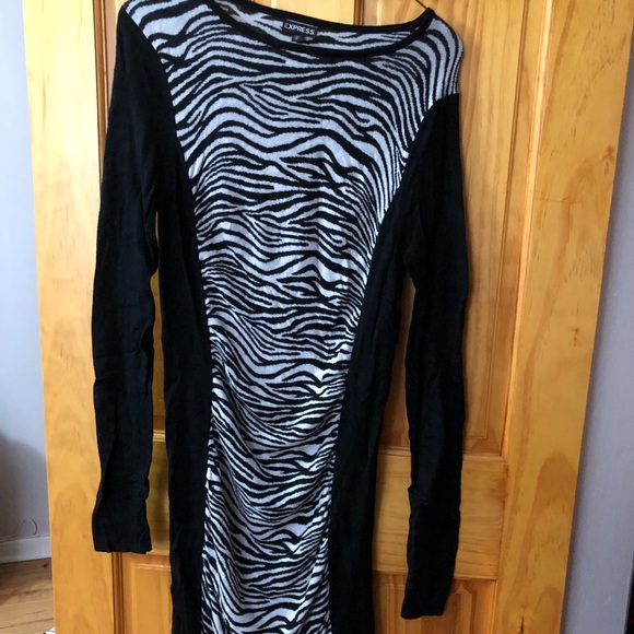Express zebra Sweater Dress - Picture 2 of 2